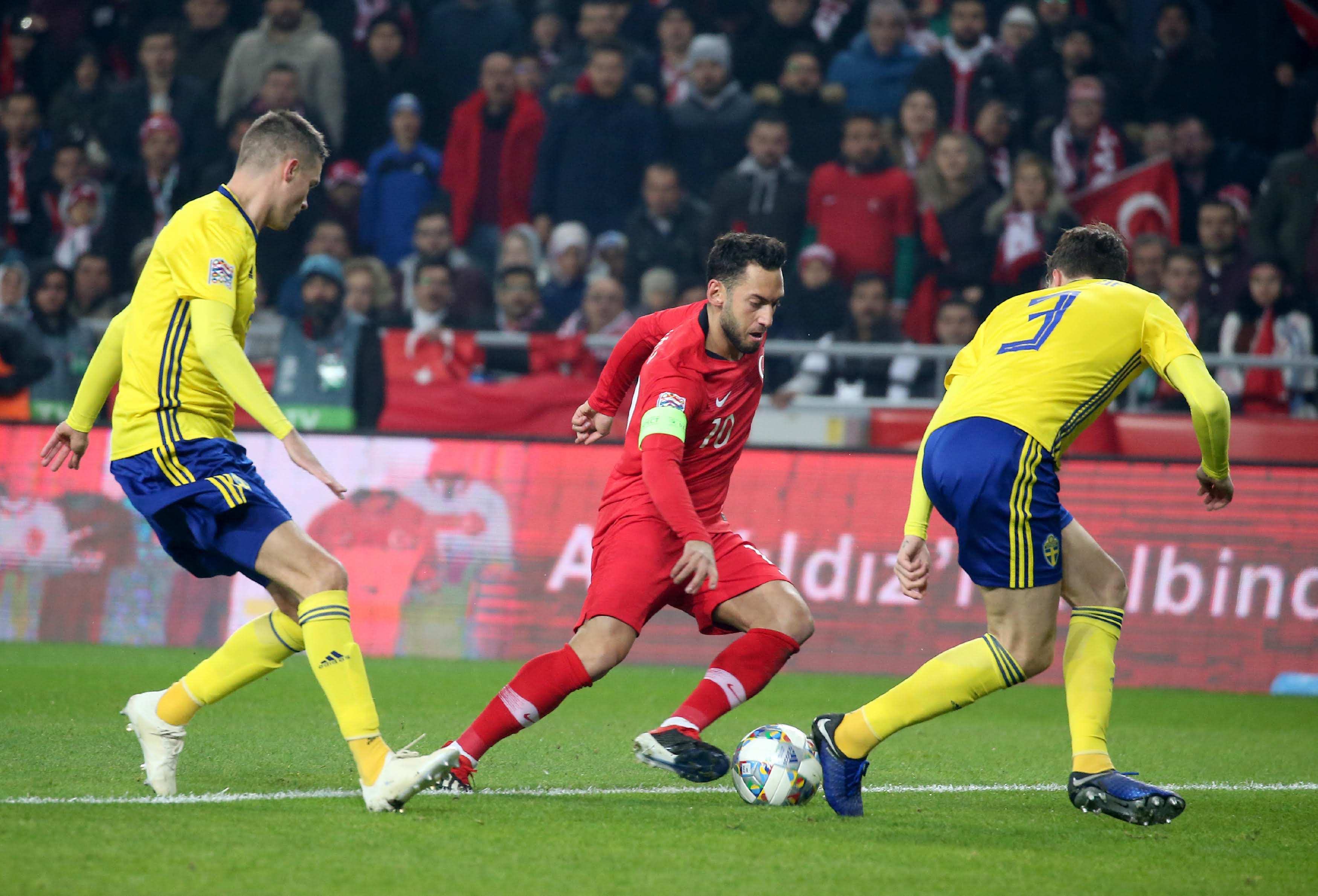 转会市场背 转会市场背