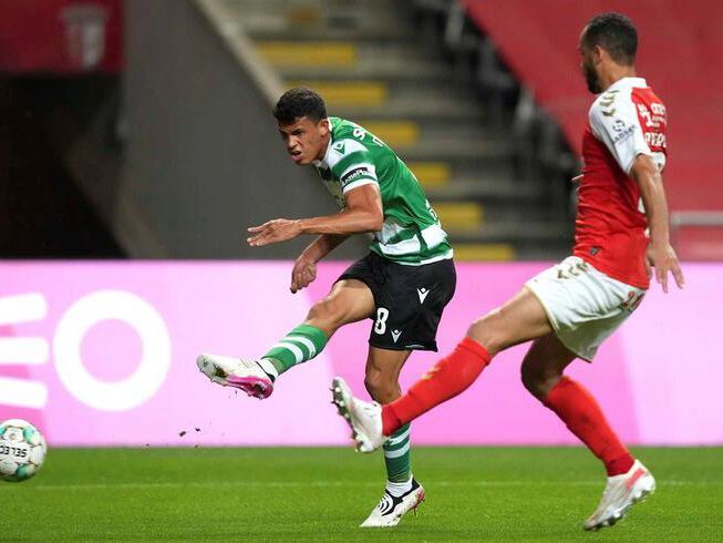 表现出色 表现出色