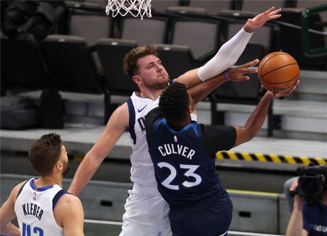 作为一个拥 作为一个拥